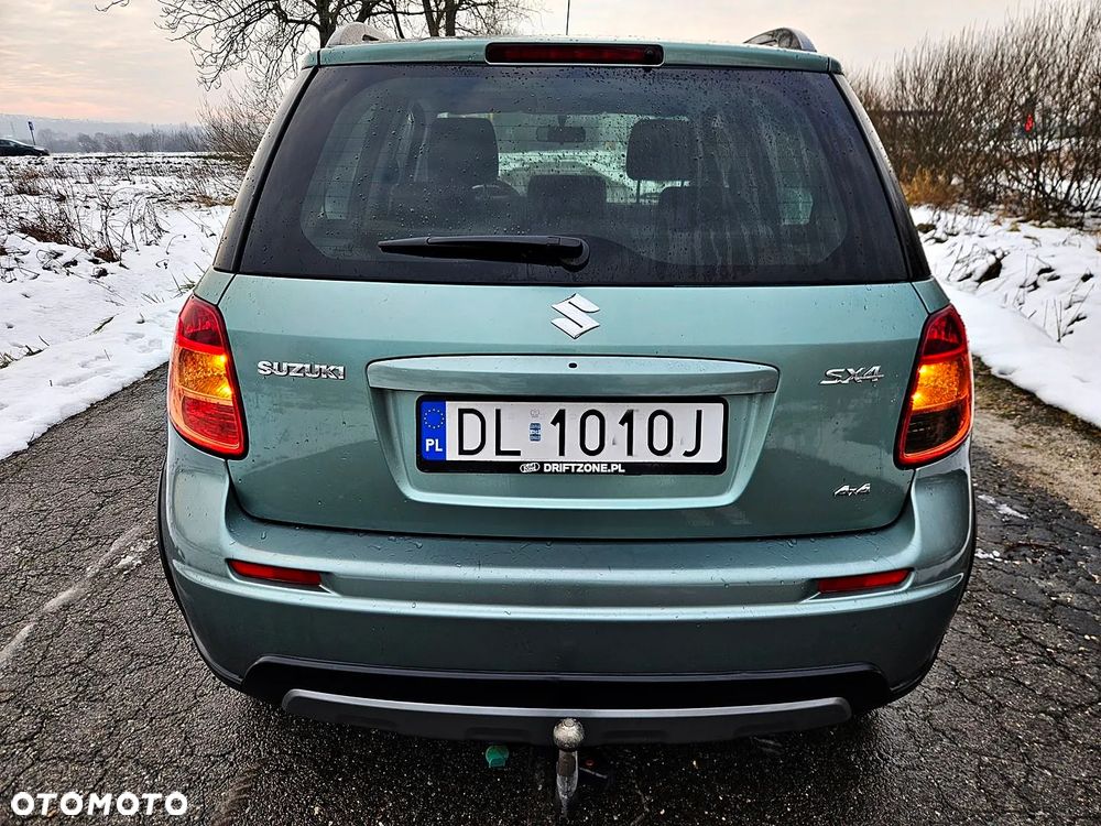 Suzuki SX4 1.6 Topline Edition 4WD - 6