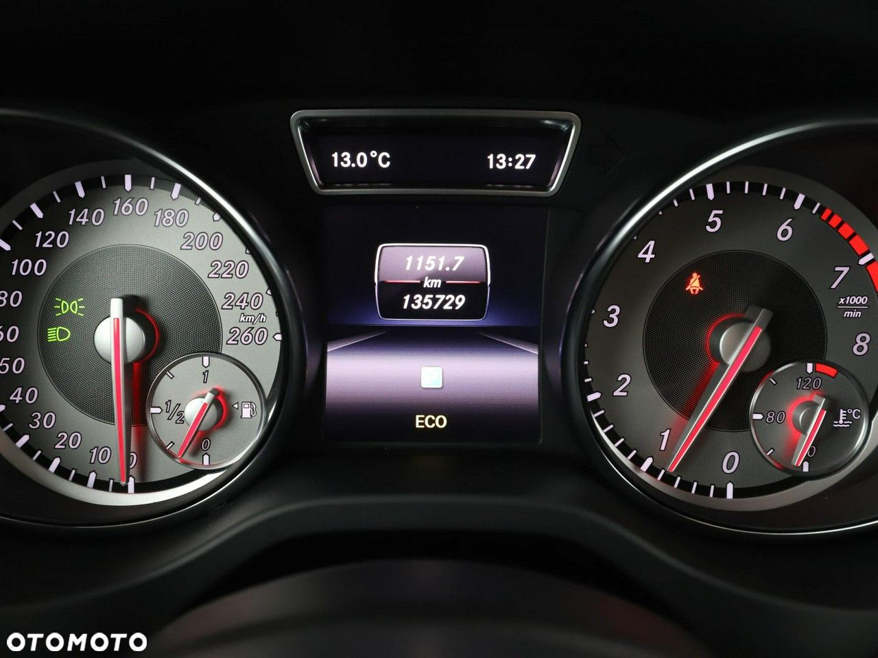 Mercedes-Benz GLA - 22