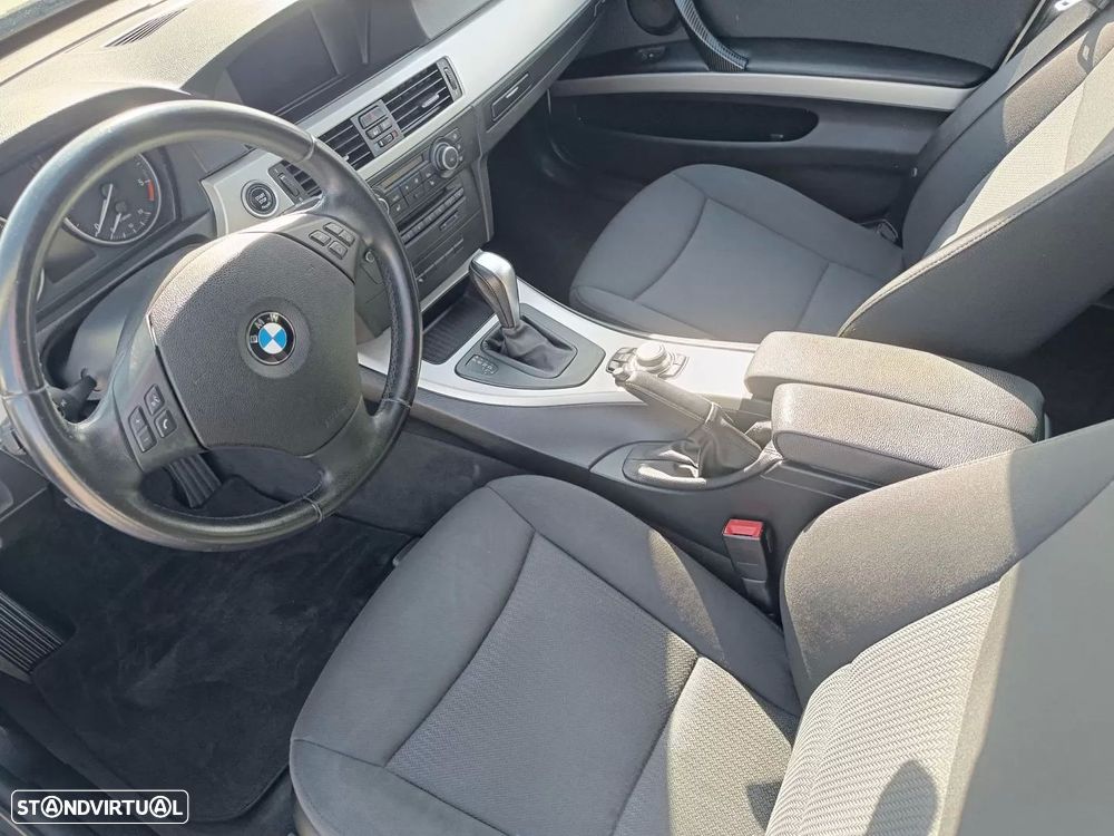 BMW 320 - 22