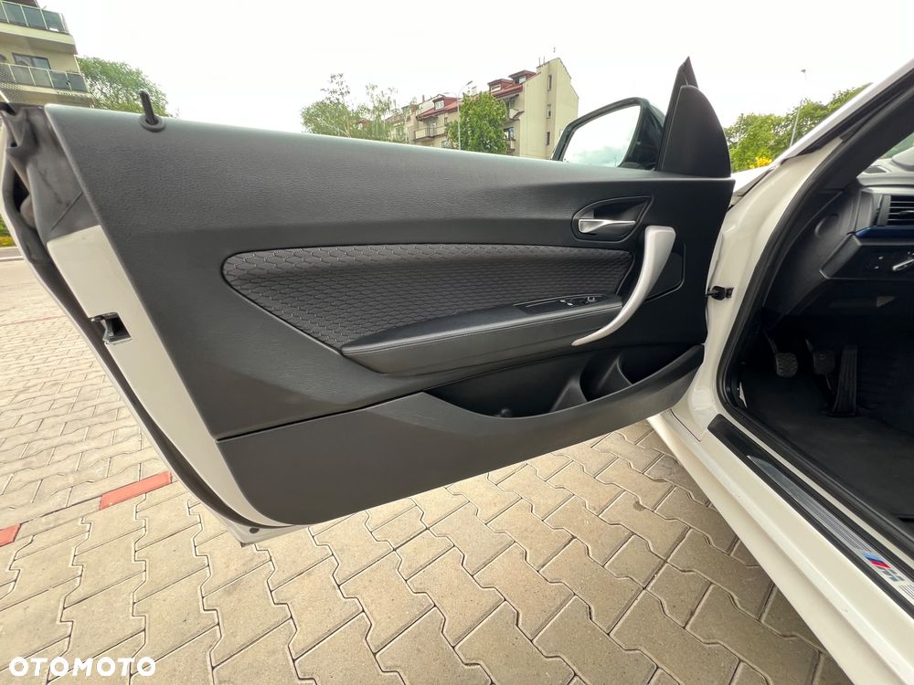 BMW Seria 1 116i - 11