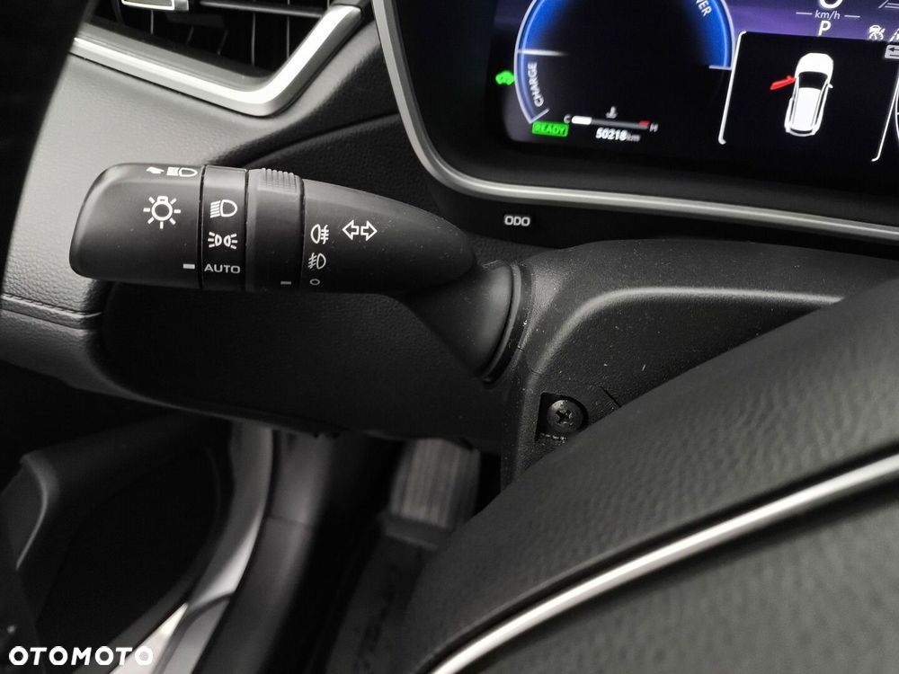 Toyota Corolla Cross 2.0 Hybrid Executive - 26