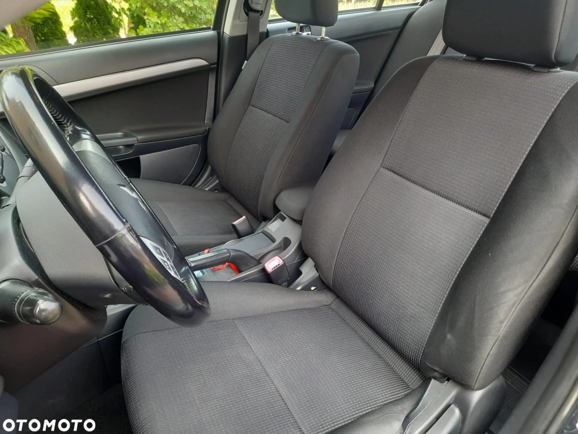 Mitsubishi Lancer - 9