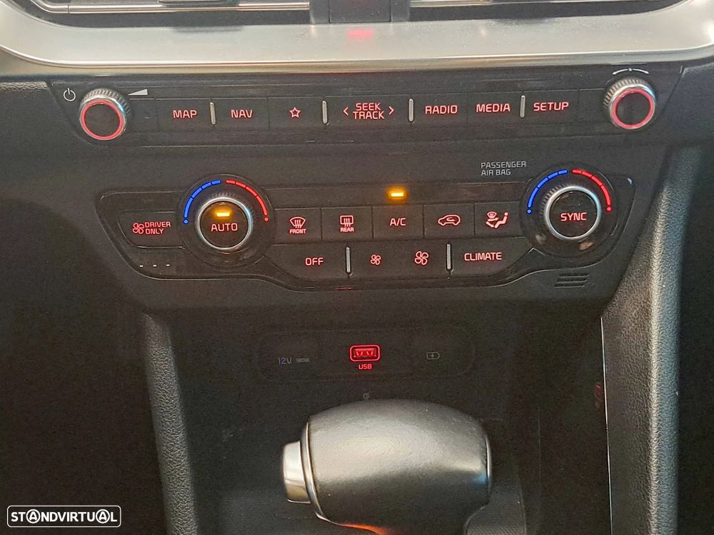 Kia Niro 1.6 GDi HEV Drive - 16