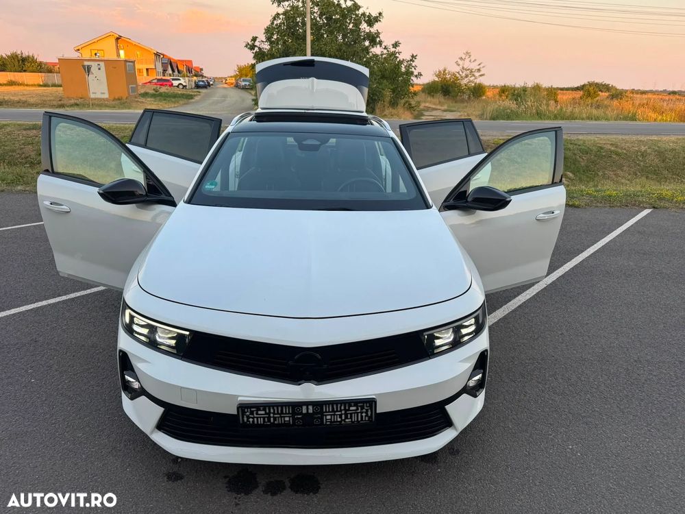 Opel Astra 1.5 D Automatik GS Line - 2