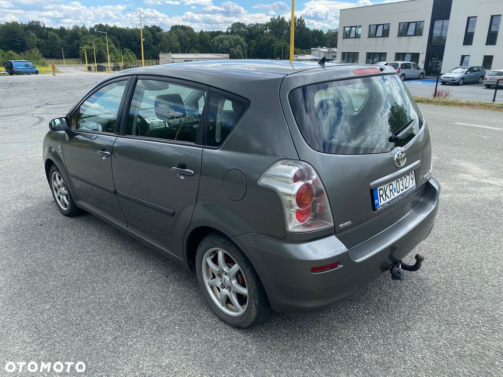Toyota Corolla Verso 2.0 D-4D Prestige 7os - 3