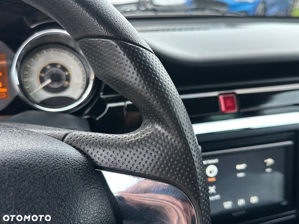 Aixam Crossover - 26