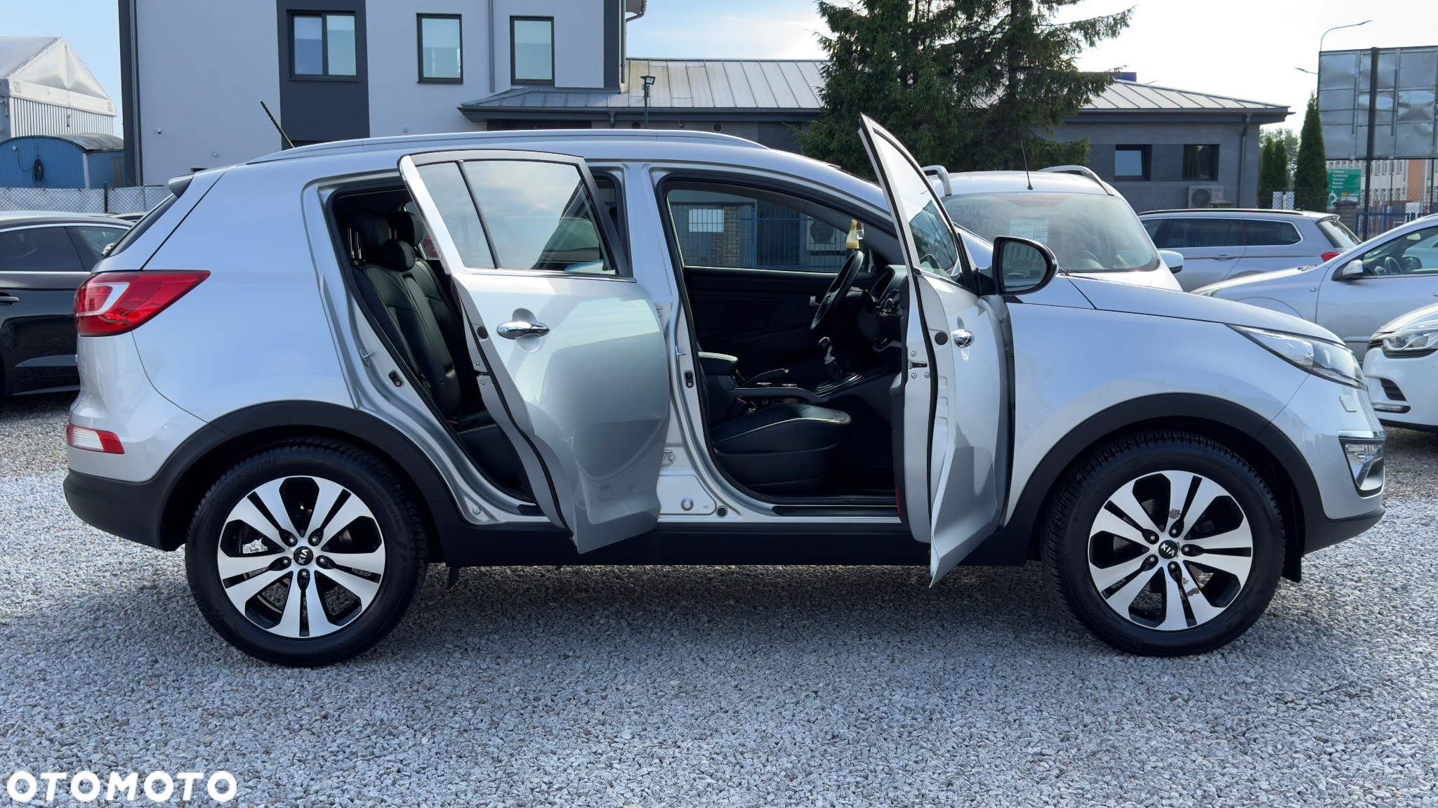 Kia Sportage 2.0 CRDI XL - 10