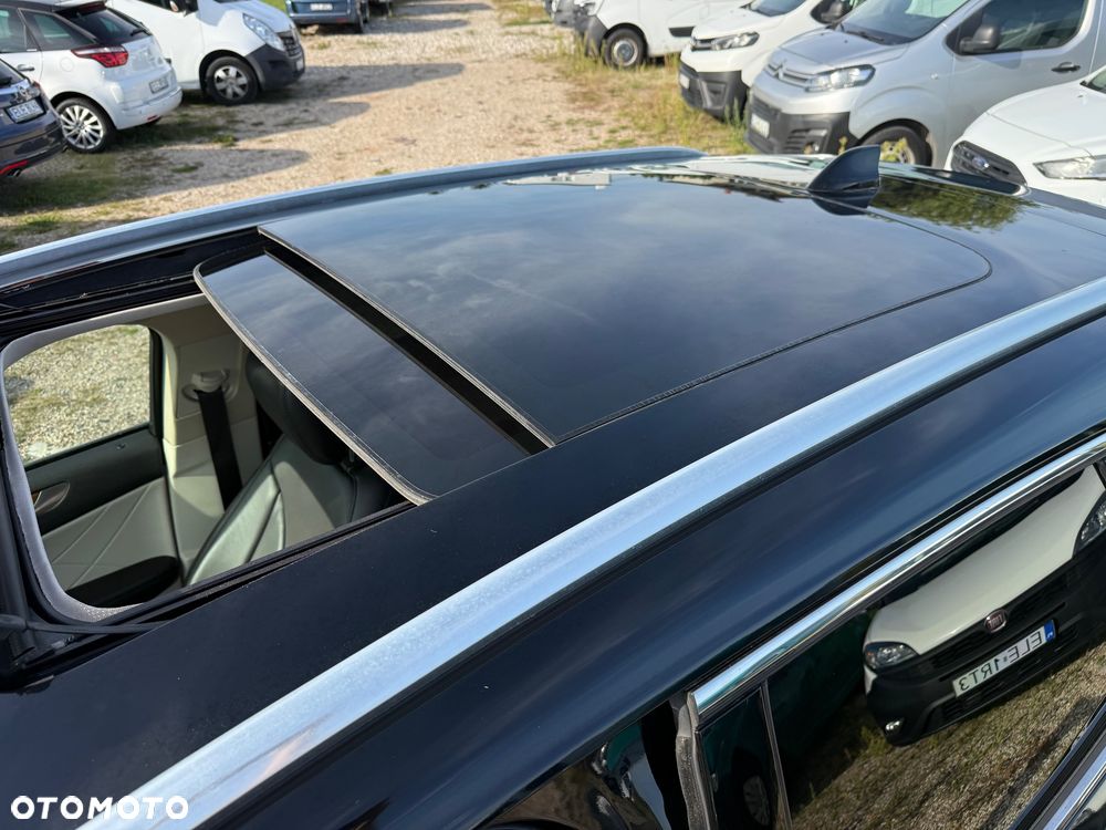 Lincoln MKC - 30