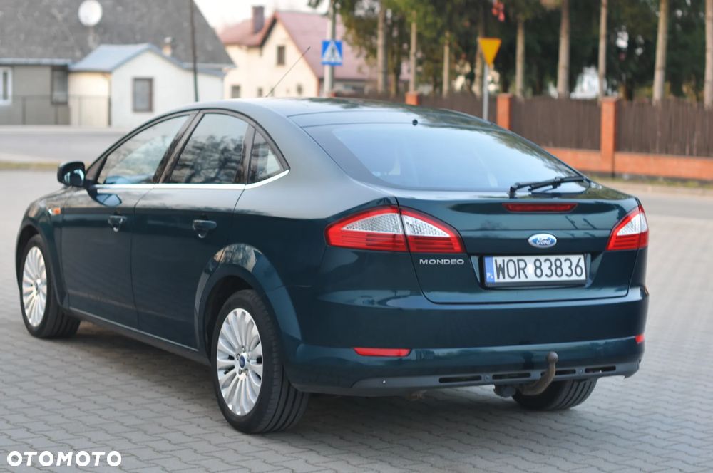 Ford Mondeo 1.8 TDCi Titanium - 11