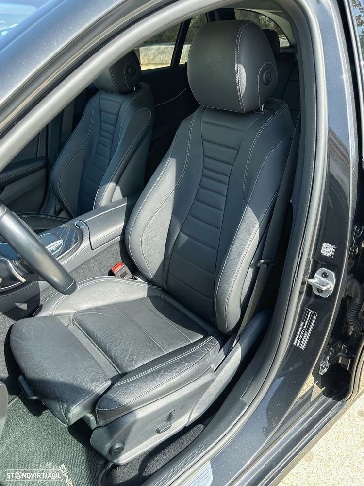 Mercedes-Benz E 300 de 4Matic T 9G-TRONIC - 7
