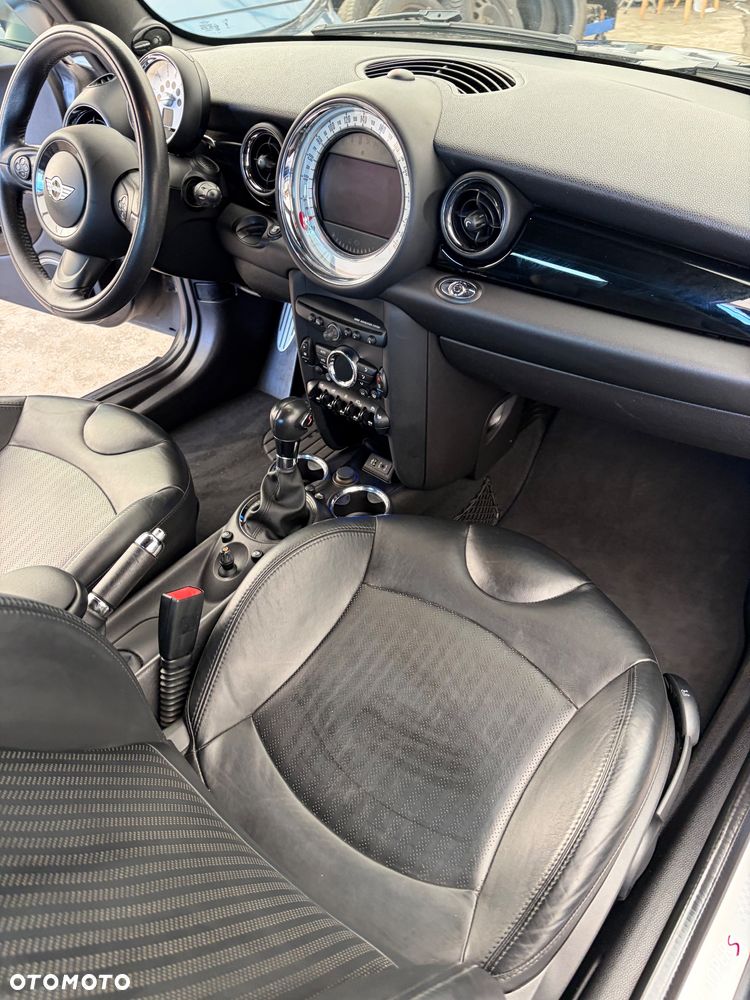 MINI Cooper SD Green Park - 23