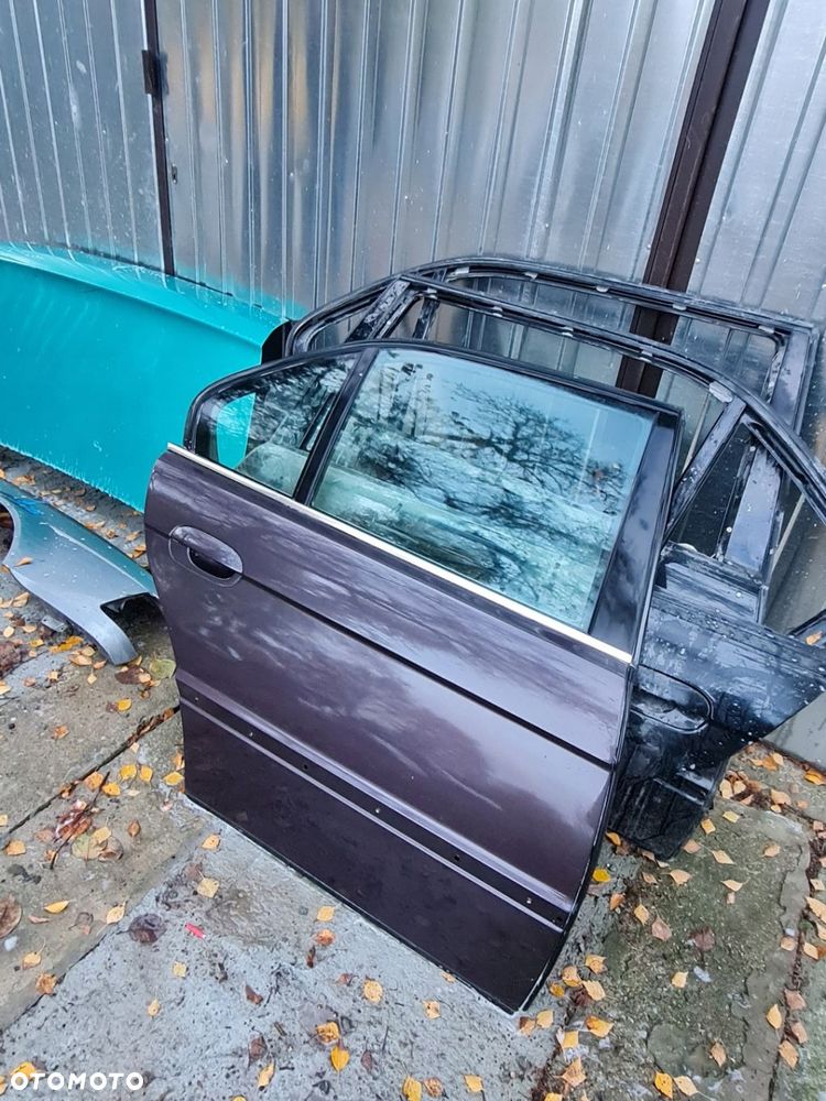 DRZWI PRAWY TYŁ BMW 7 E38 BEZ RDZY IGŁA - 1
