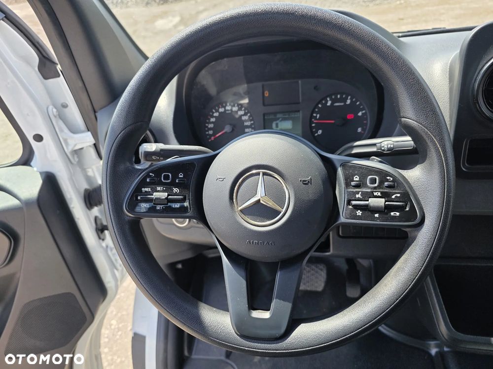 Mercedes-Benz Sprinter 519CDI 3,0V6 190KM - automat - 4
