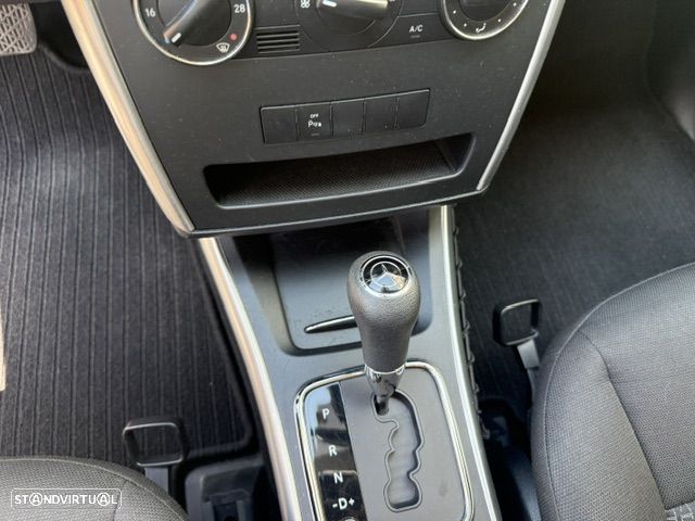 Mercedes-Benz B 180 CDI Autotronic - 7