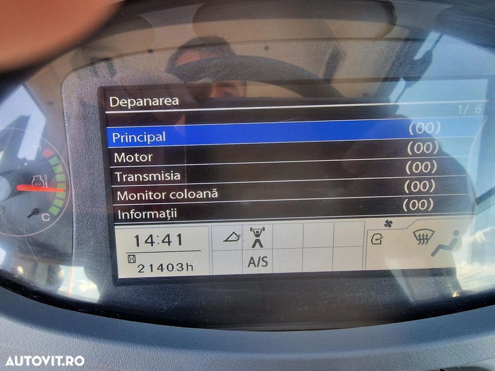 Hitachi ZW220, 2.140h, 8.833 km, CUPLA RAPIDA, CUPA 3,5mc, Masa operationala 20t, Anvelope Goodyear profil L5 90% ok, Gresare automata, VIRARE JOYSTICK, consum mediu 14,6l/h, an fabr 2020, camera spate, ridica la 4,2m,  CA NOU-PROMOTIE 119.900 EUR+Tva - 35