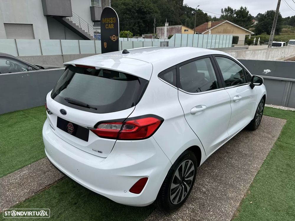 Ford Fiesta 1.0 EcoBoost Hybrid S&S TITANIUM - 12