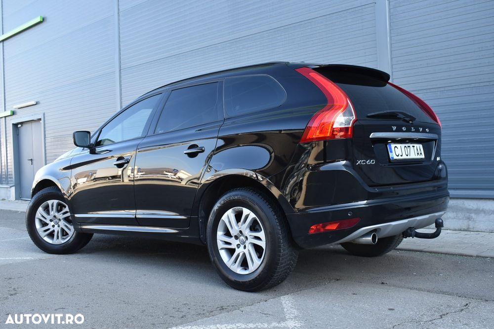 Volvo XC 60 - 4
