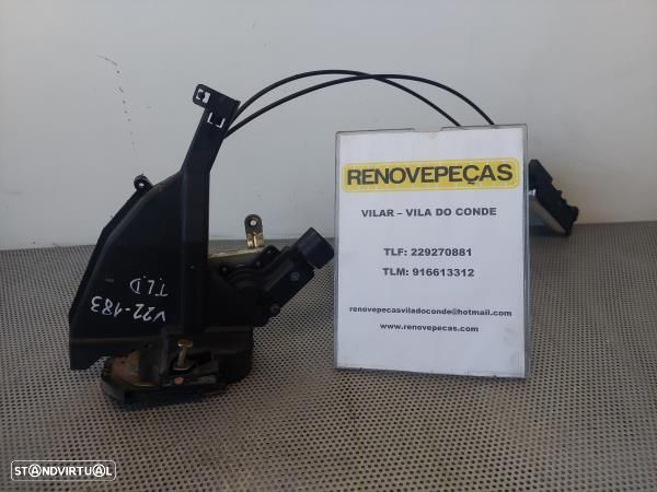 Fecho Porta Tras Dto Toyota Corolla (_E12_) - 1