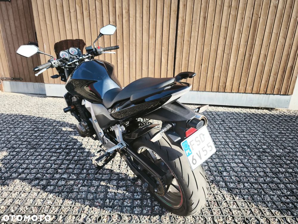 Kawasaki ZR - 3