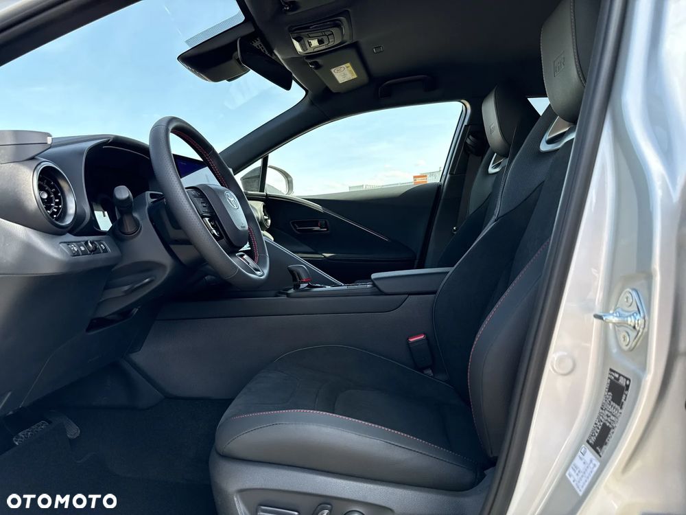 Toyota C-HR 1.8 Hybrid GR Sport - 10