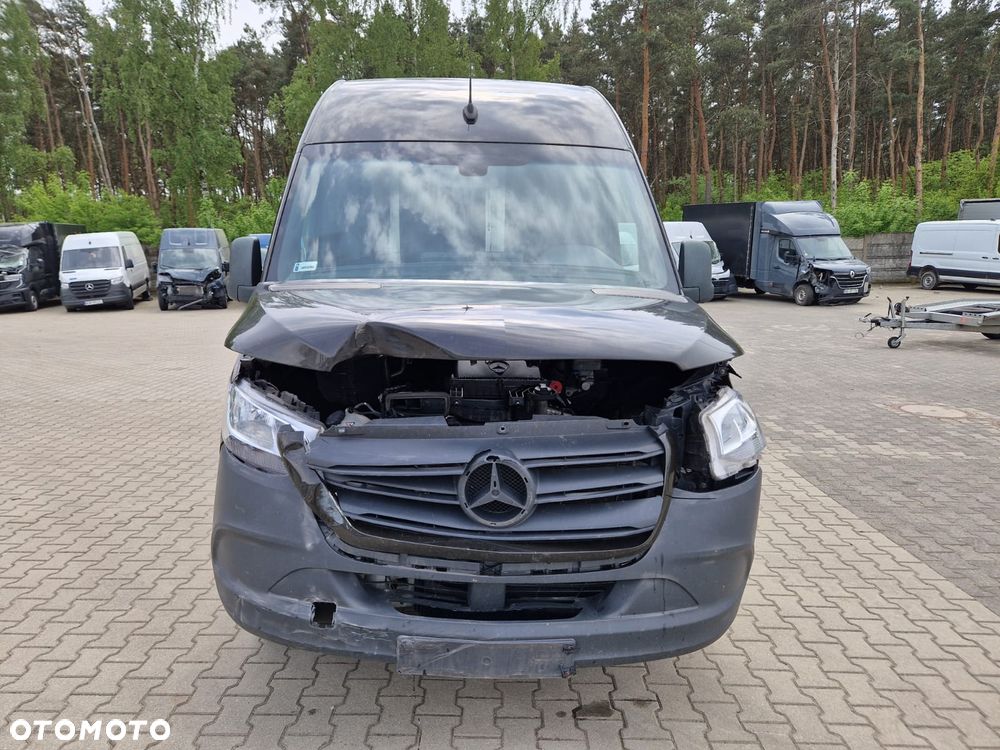 Mercedes-Benz Sprinter - 6