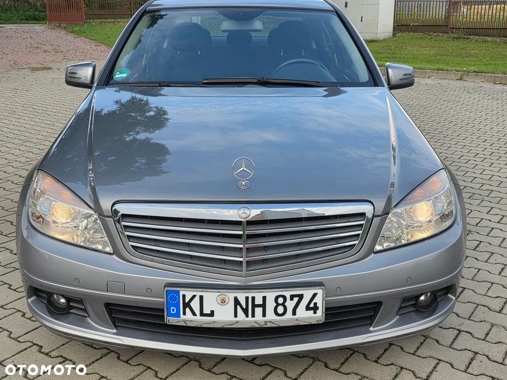 Mercedes-Benz Klasa C 180 Kompressor BlueEFFICIENCY - 8