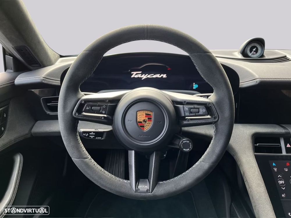 Porsche Taycan Sport Turismo - 9