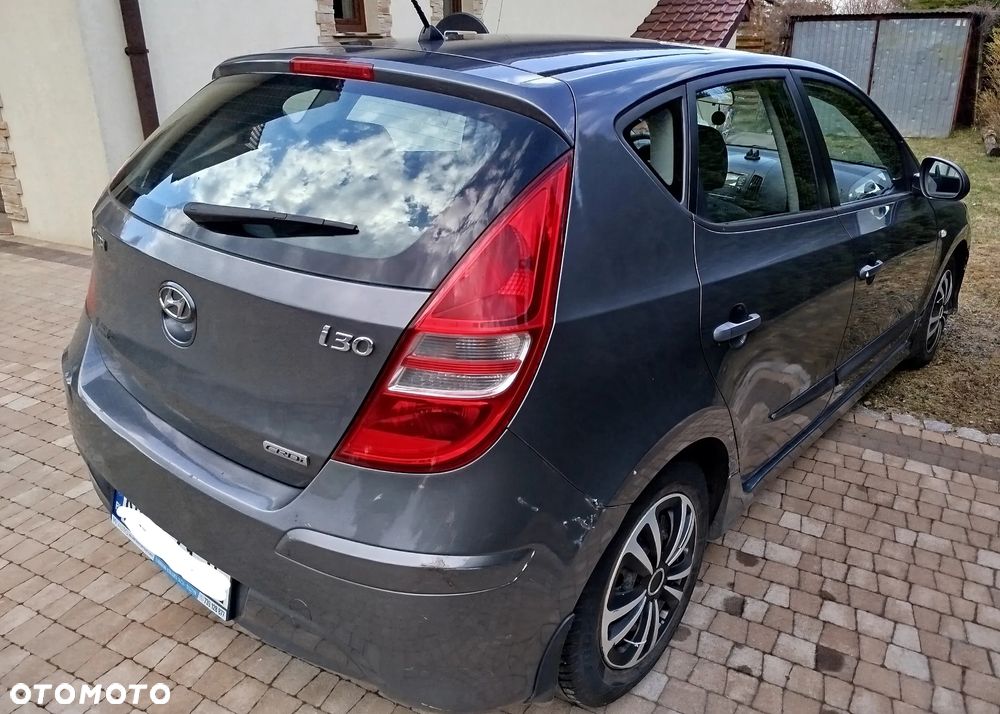 Hyundai i30 1.6 CRDi Comfort - 12