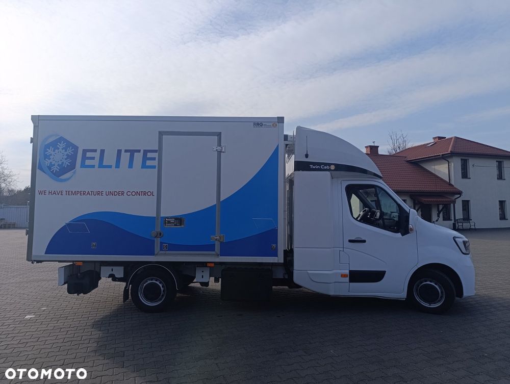 Renault Master - 1