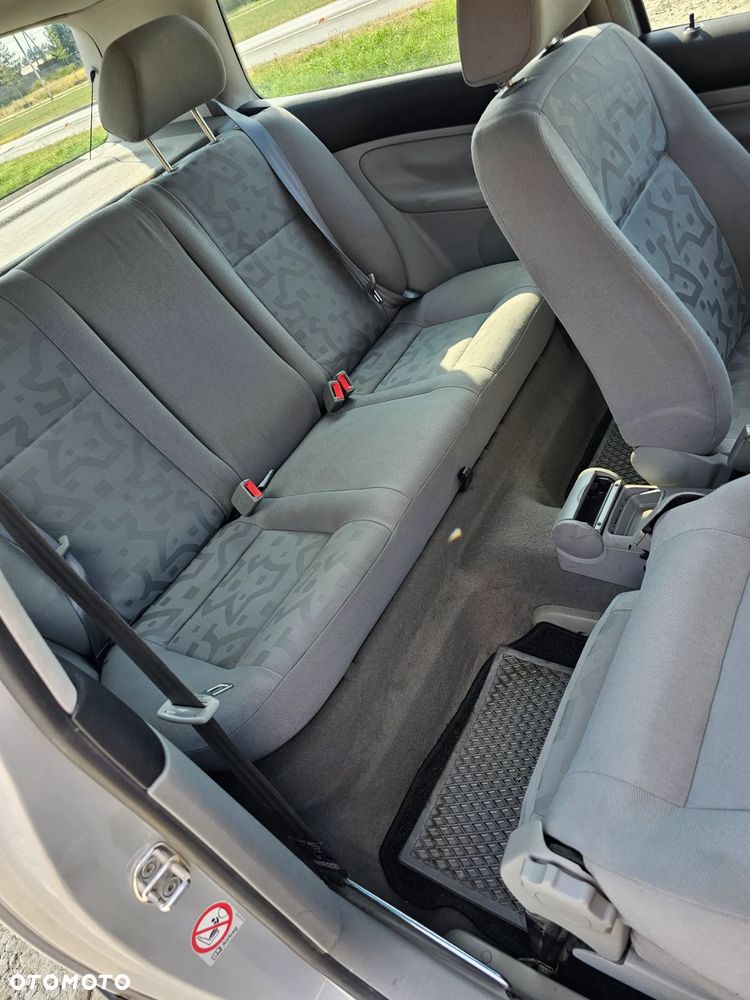 Volkswagen Golf IV 1.4 Basis - 10