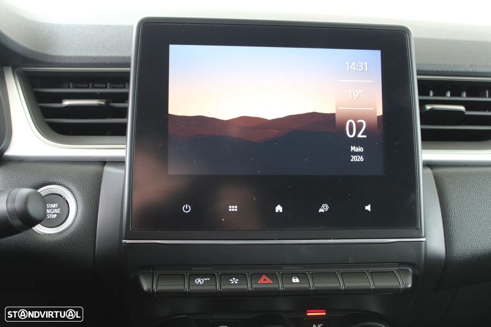 Renault Captur 1.0 TCe Techno Bi-Fuel - 19