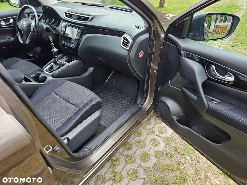 Nissan Qashqai 1.6 DCi 4x4 Acenta EU6 - 16