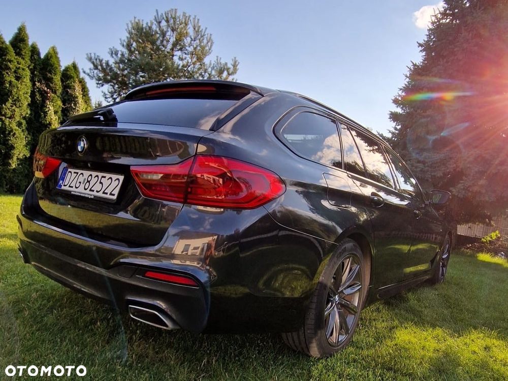 BMW Seria 5 520d M Sport - 11