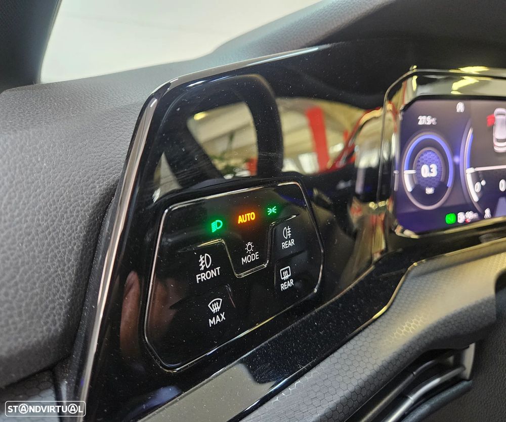 VW Golf 2.0 TSI GTI DSG Performance - 22