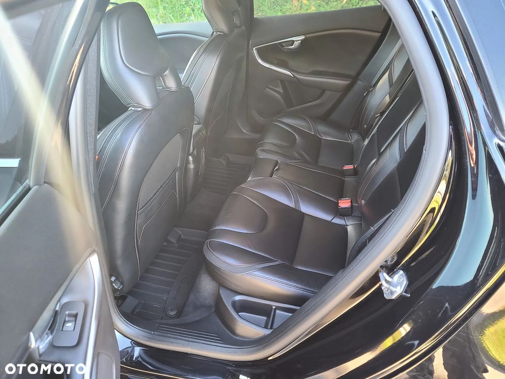 Volvo V40 - 4