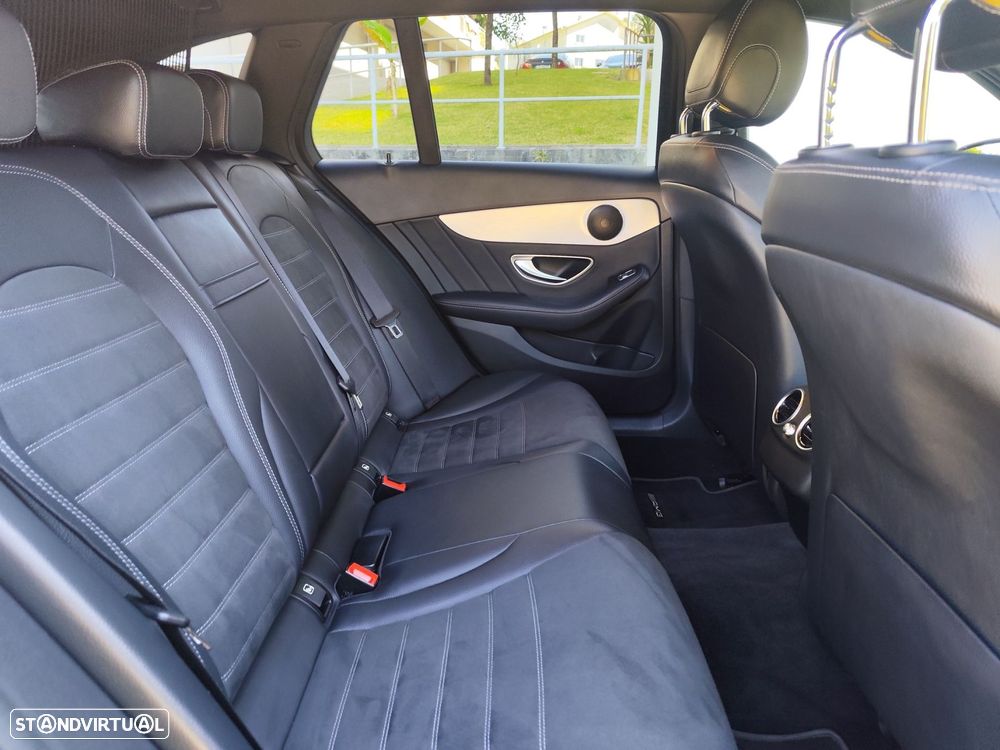 Mercedes-Benz C 300 de AMG Line - 27