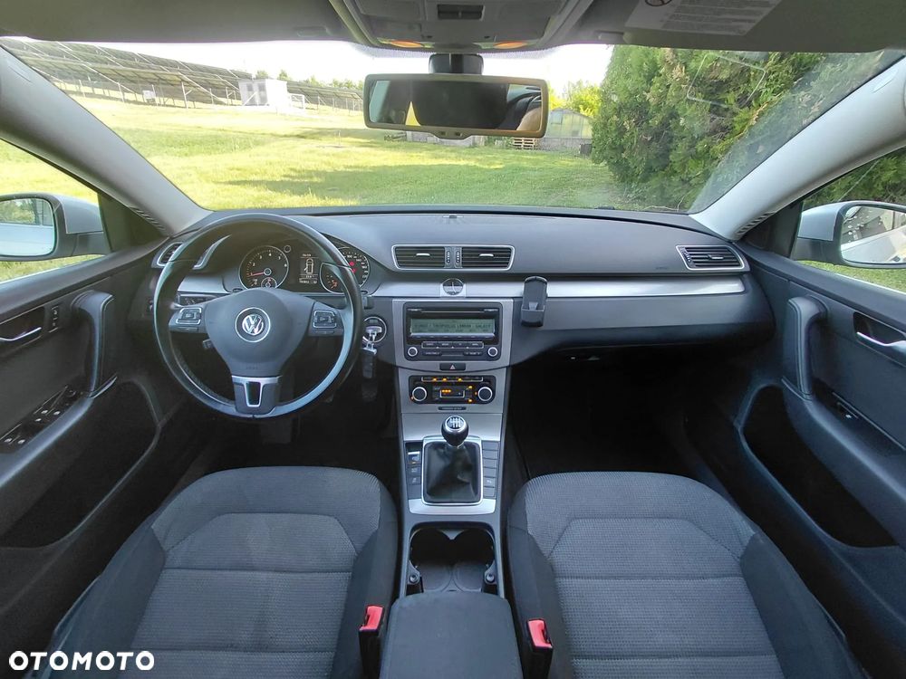 Volkswagen Passat Variant 1.8 TSI Comfortline - 16