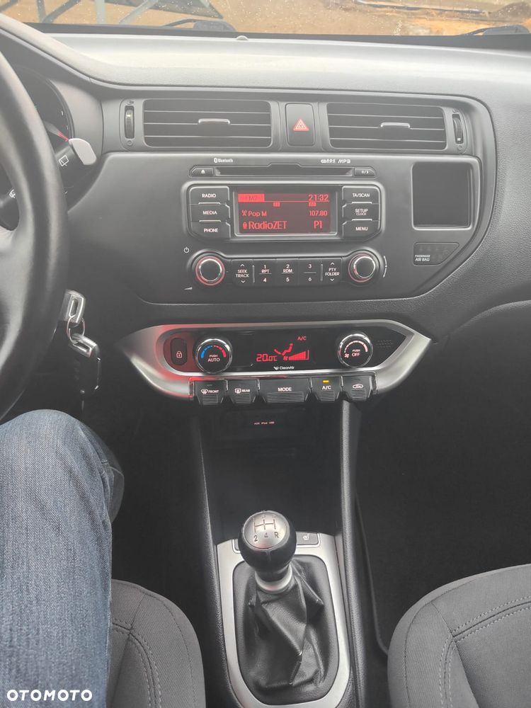 Kia Rio 1.2 Dream-Team Edition - 21