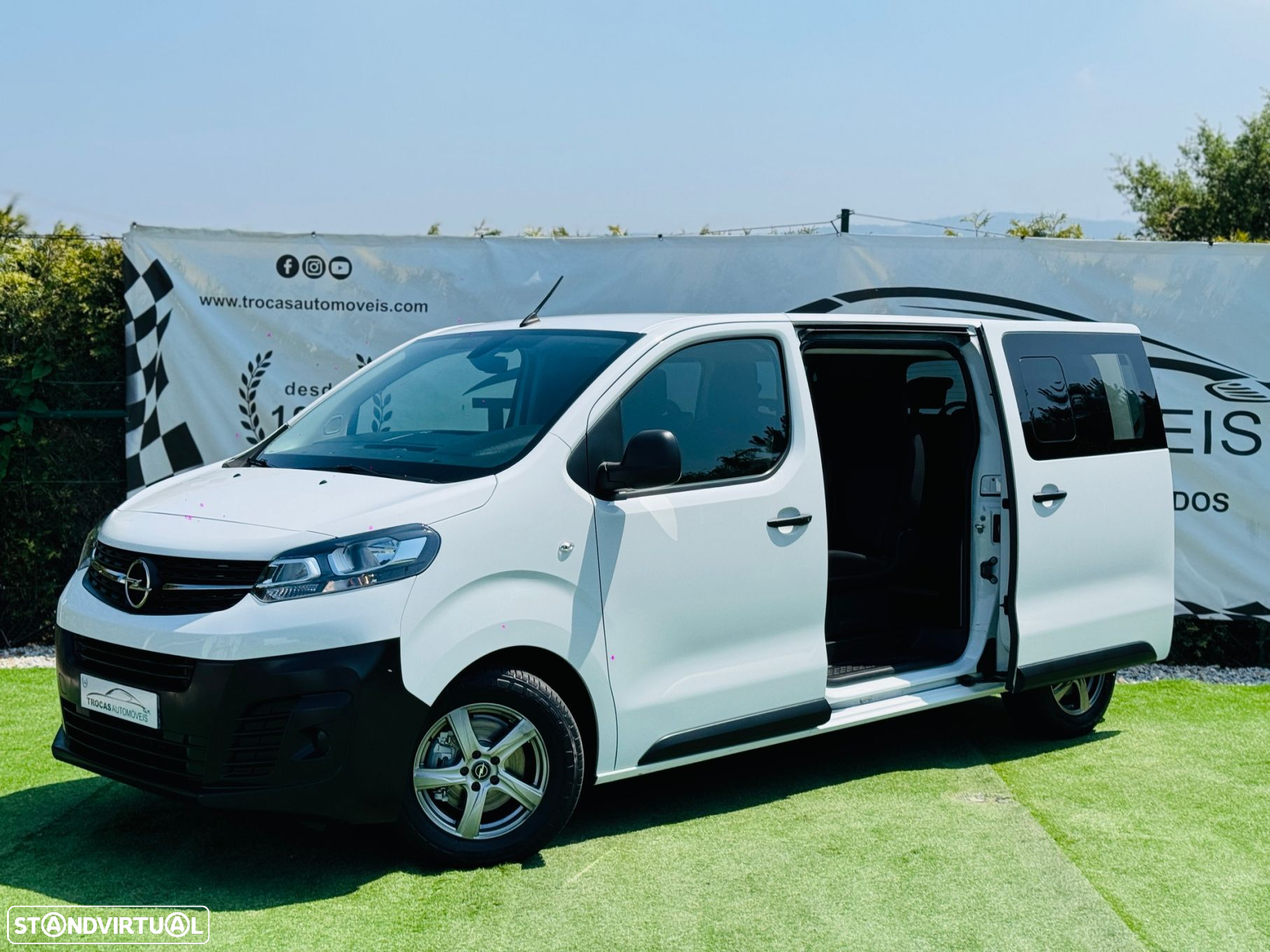 Opel Vivaro 1.5 CDTi L3H1 Essentia Inc - 5