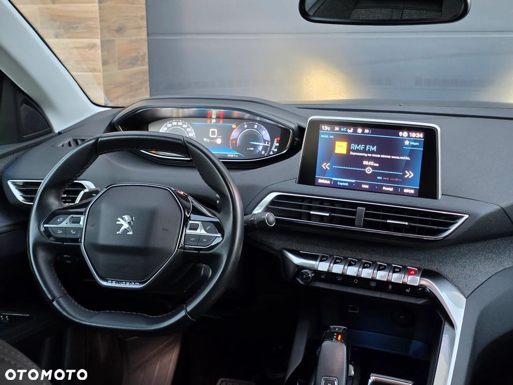 Peugeot 3008 1.5 BlueHDi Allure Pack S&S EAT8 - 5