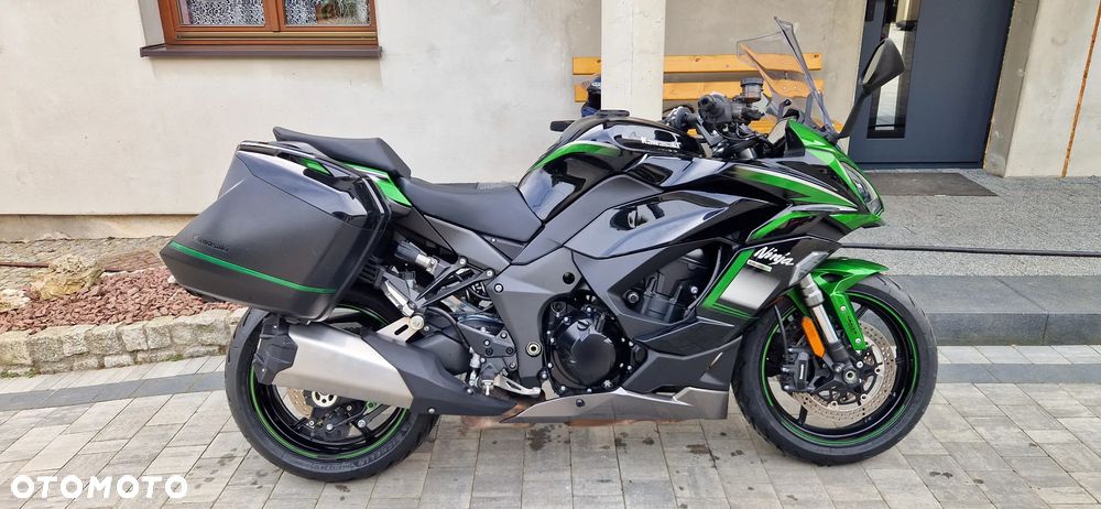 Kawasaki Ninja 1000 SX - 3