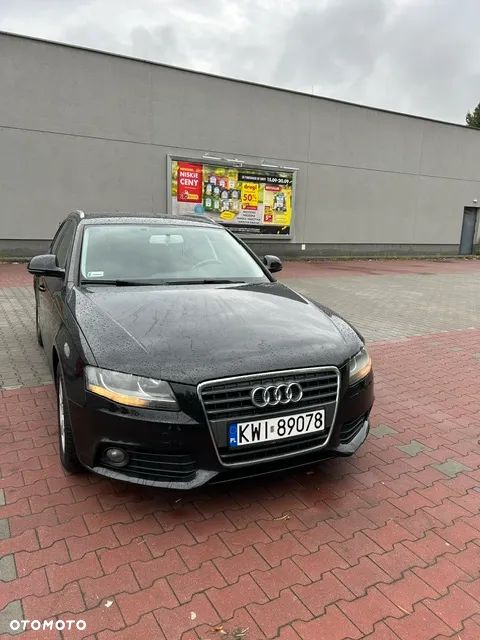 Audi A4 - 1