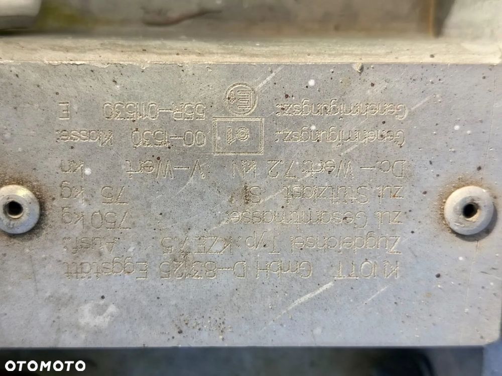 Inny Strobos U26a - 9