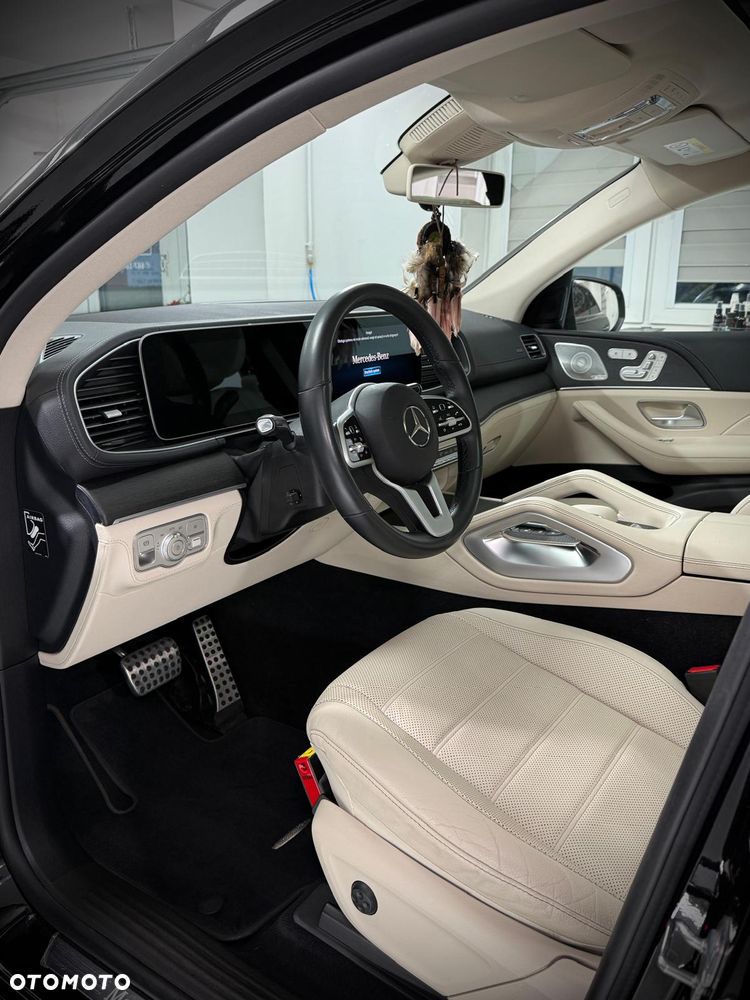 Mercedes-Benz GLE - 13