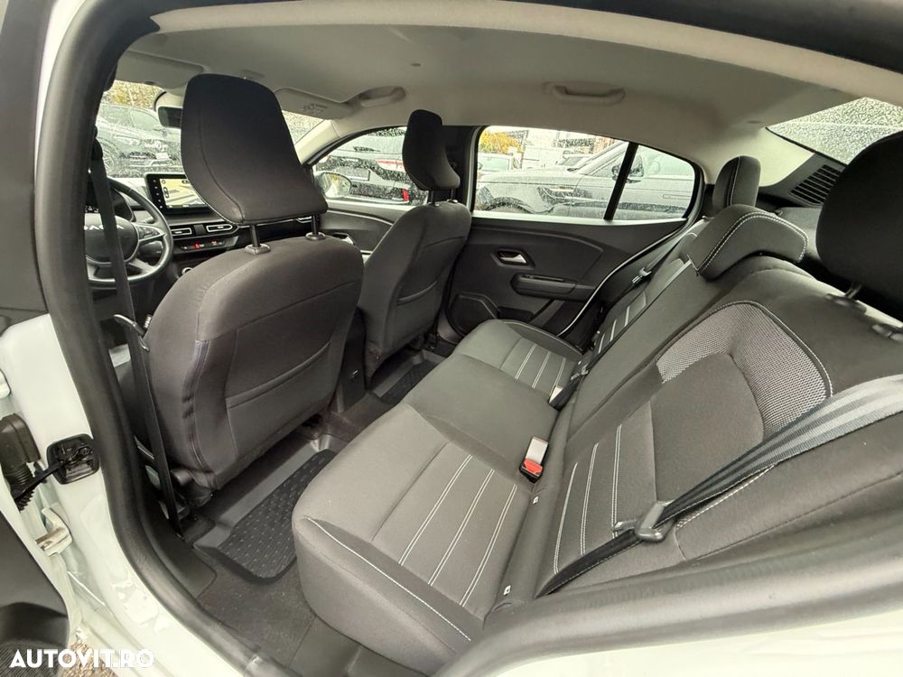 Dacia Logan TCe 90 MT6 Journey+ - 22