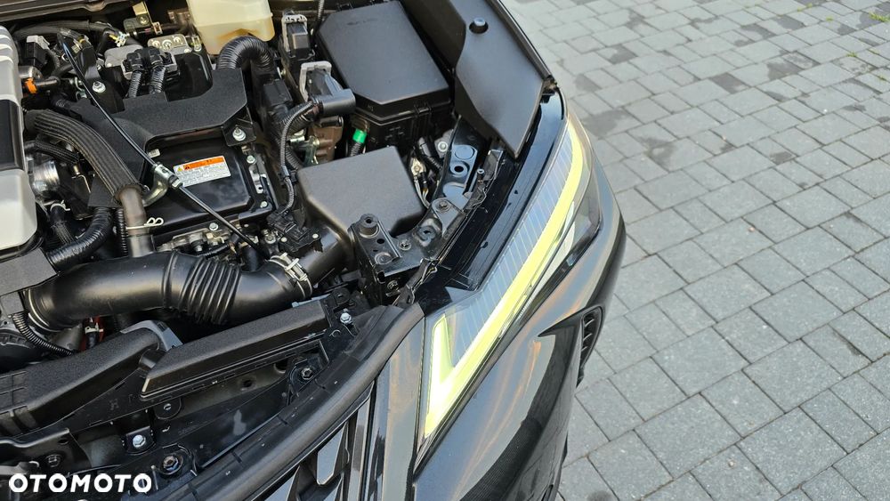 Lexus UX - 22
