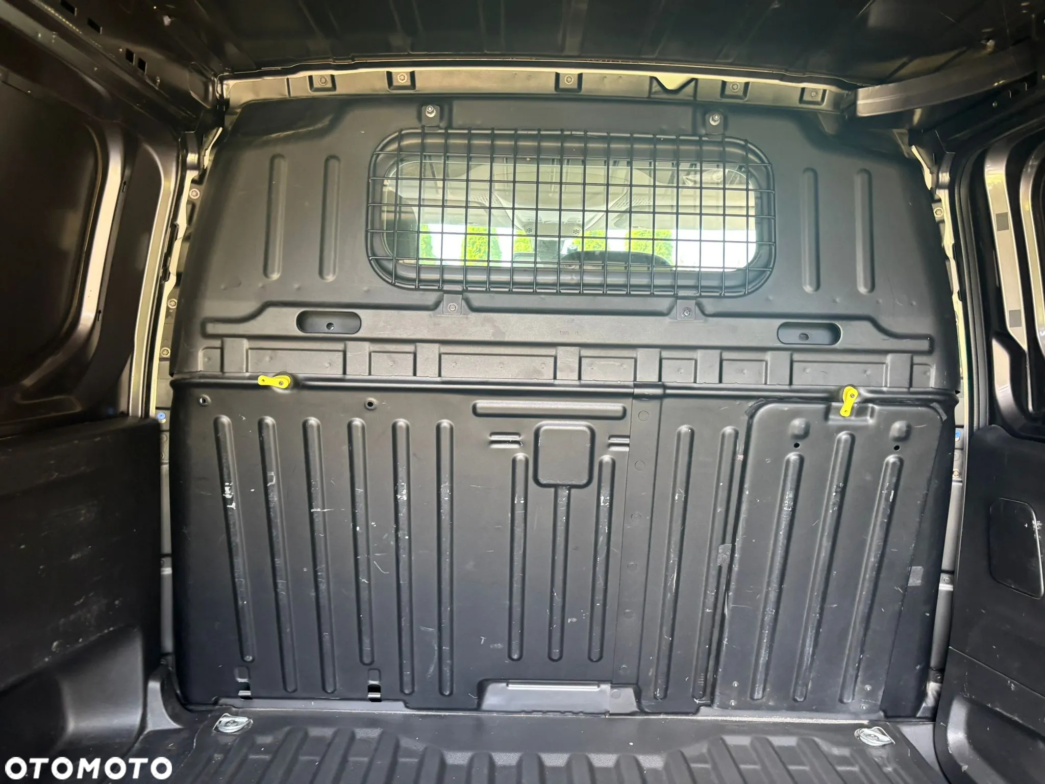 Peugeot Partner - 21