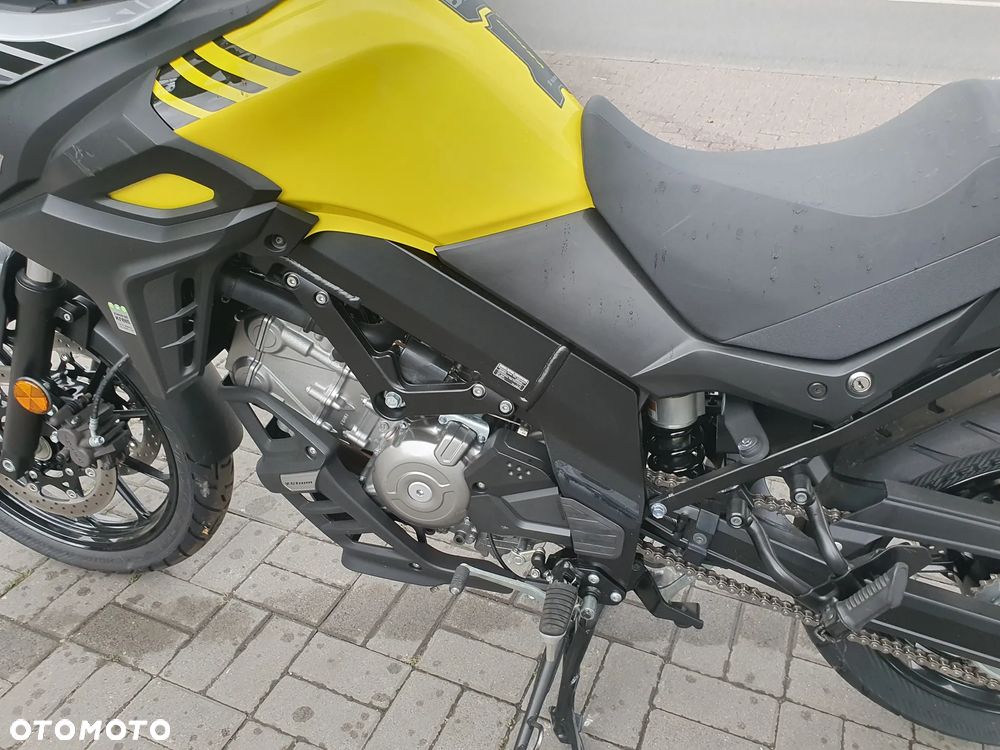 Suzuki V-STROM - 28