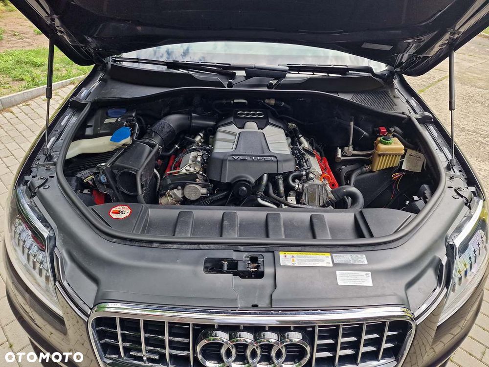 Audi Q7 - 12