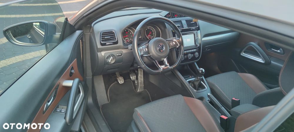 Volkswagen Scirocco 1.4 TSI BlueMotion Technology Allstar - 11